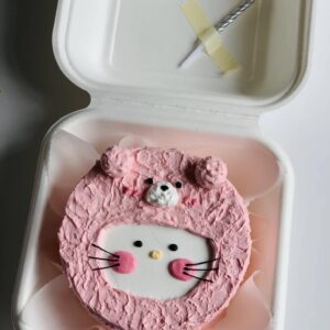 bánh kem bento hello kitty