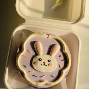 bánh kem bento con thỏ
